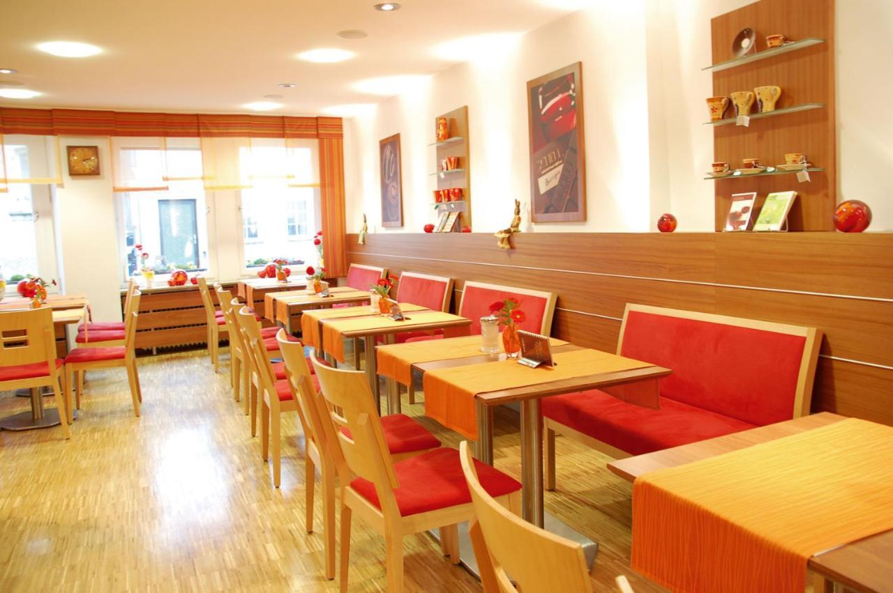 Schell Schokoladen Hotel Gundelsheim  Bagian luar foto